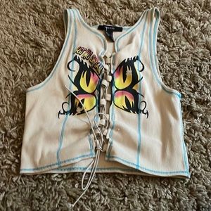 Butterfly top